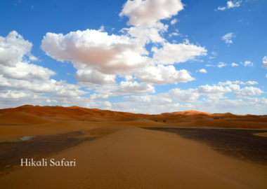 モロッコ、サハラ砂漠のメルズーガ